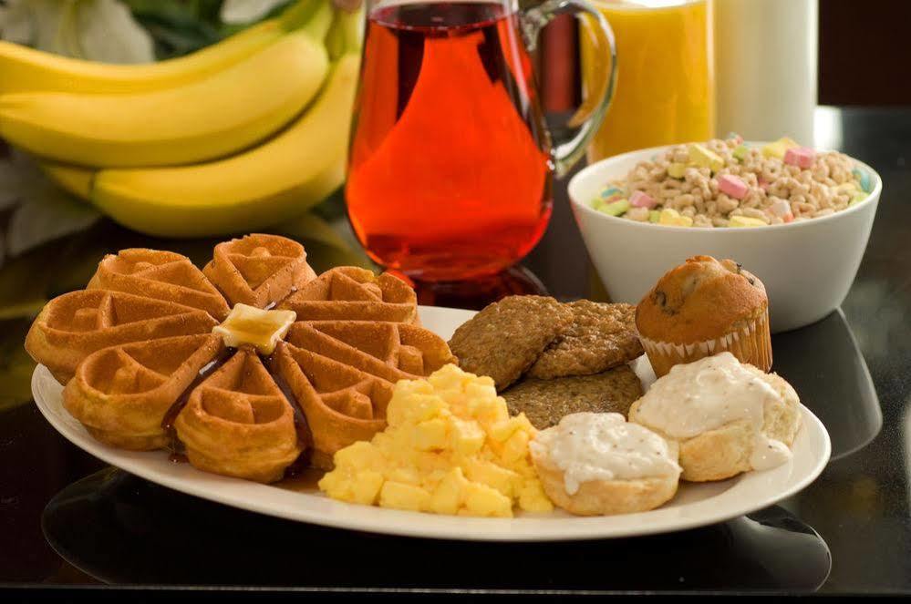 Drury Inn & Suites Dayton North Екстериор снимка